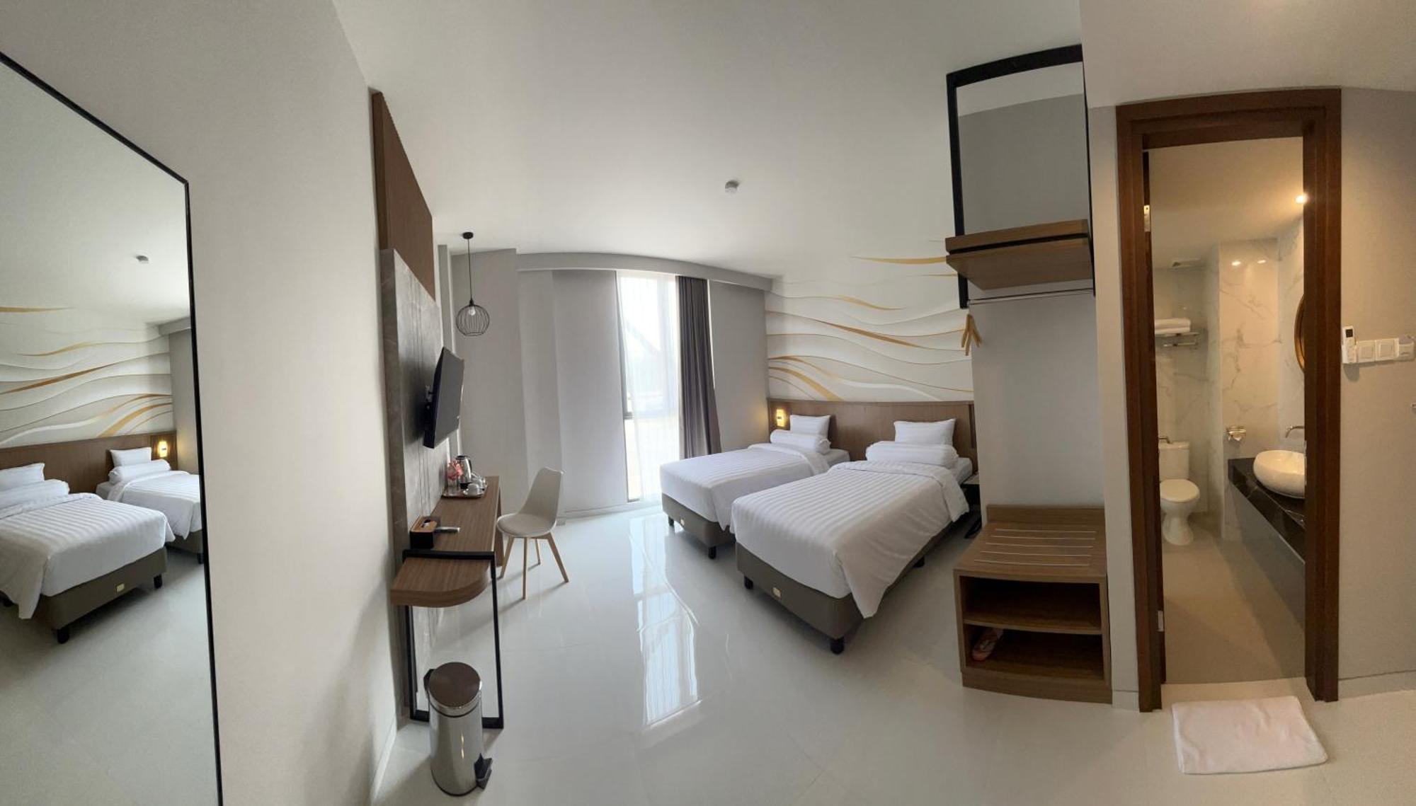 Front One Resort Indraloka Temanggung Екстериор снимка