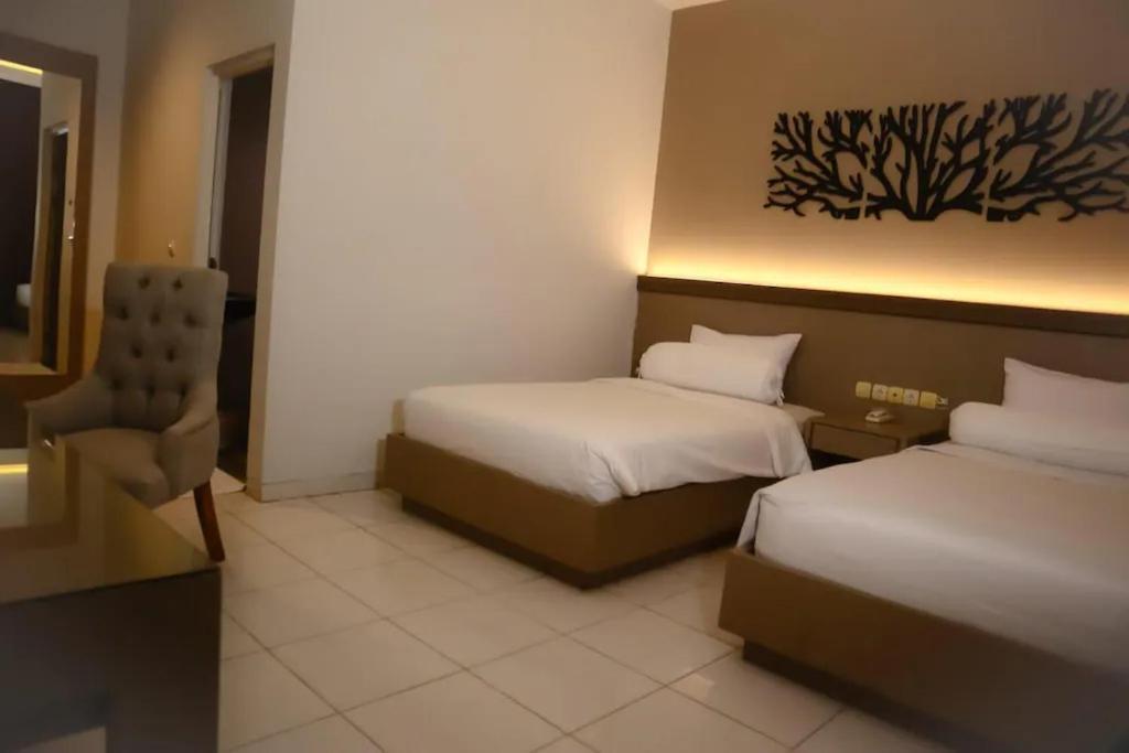 Front One Resort Indraloka Temanggung Екстериор снимка